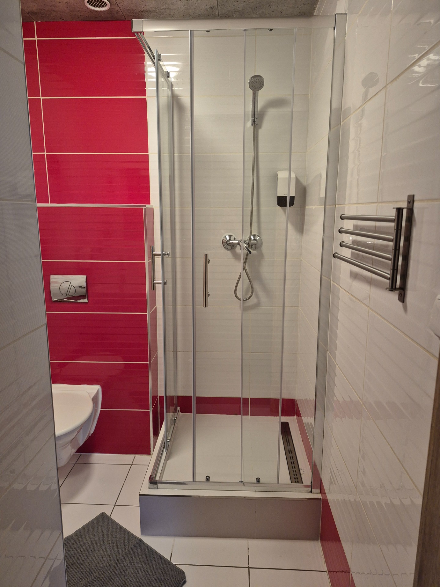 Hodinový hotel Ostrava pokoj s vířivkou jedenáct